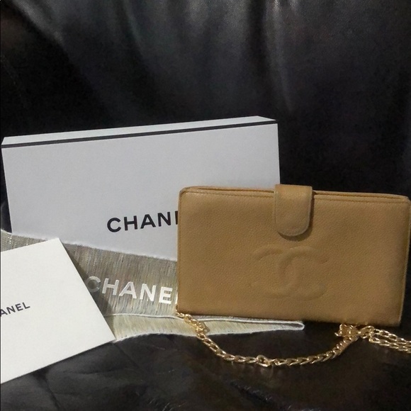 CHANEL Handbags - Channel Authentic wallet on chain